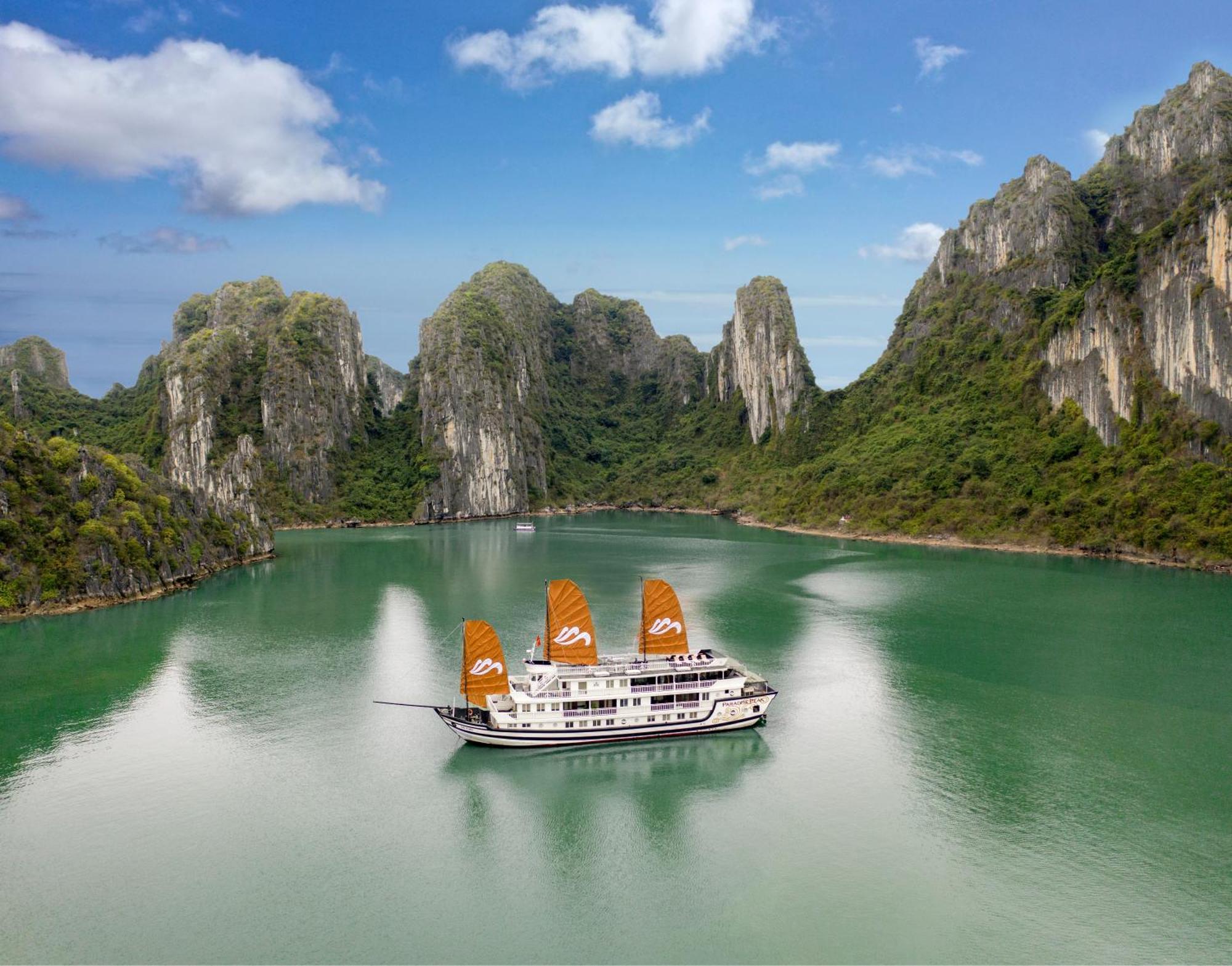 Paradise Peak Cruise Ha Long Exterior foto